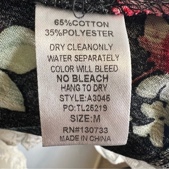 Umgee Women's Caged Floral Bell Sleeve Pullover Tunic Top Lace Y2K Boho Festival - Picture 13 of 14